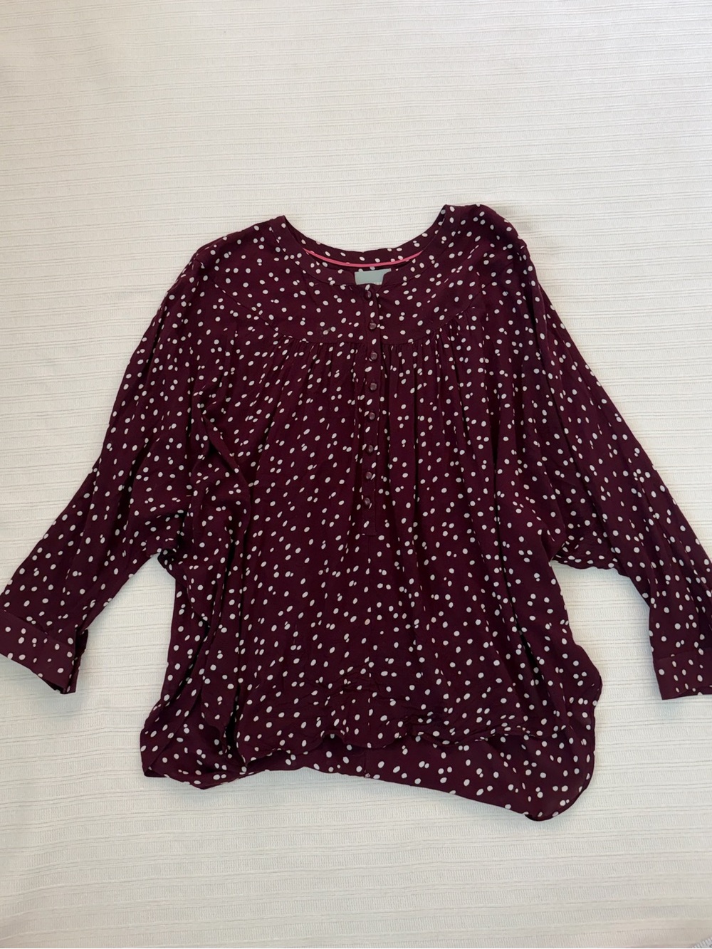 Maeve Anthropologie Burgundy Polka Dot Button Front Batwing Blouse Sz Med BeS1